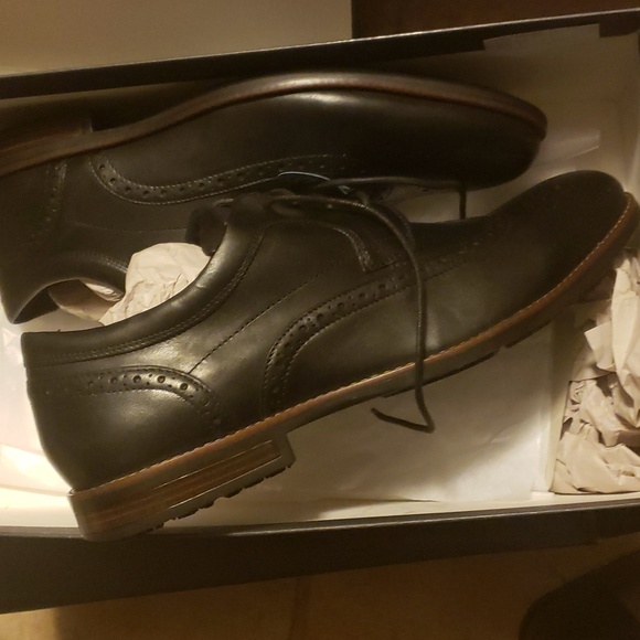 Rockport Men Hydro Shield Waterproof Dustin Wingtip 12M Shoes Slip Resistant NIB - Picture 2 of 3